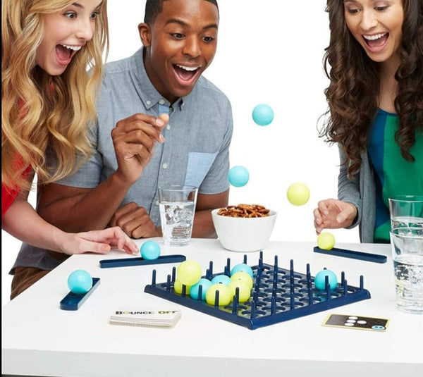 Juego de Estrategia con Bolitas